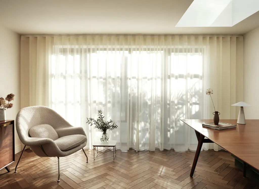 Metropole Hand / Cord