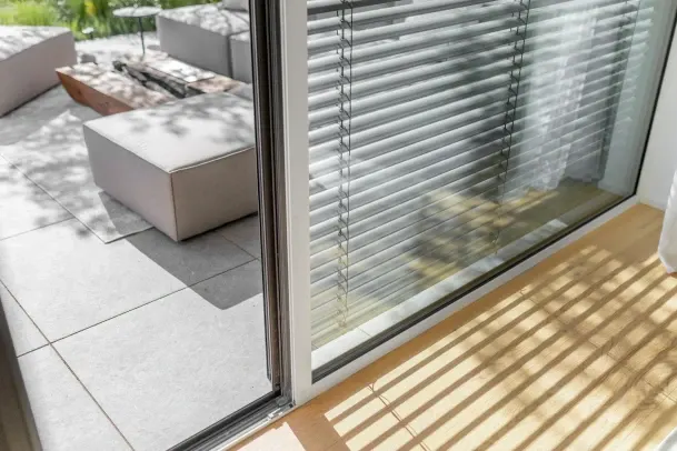 Fenster-System-Außenjalousie